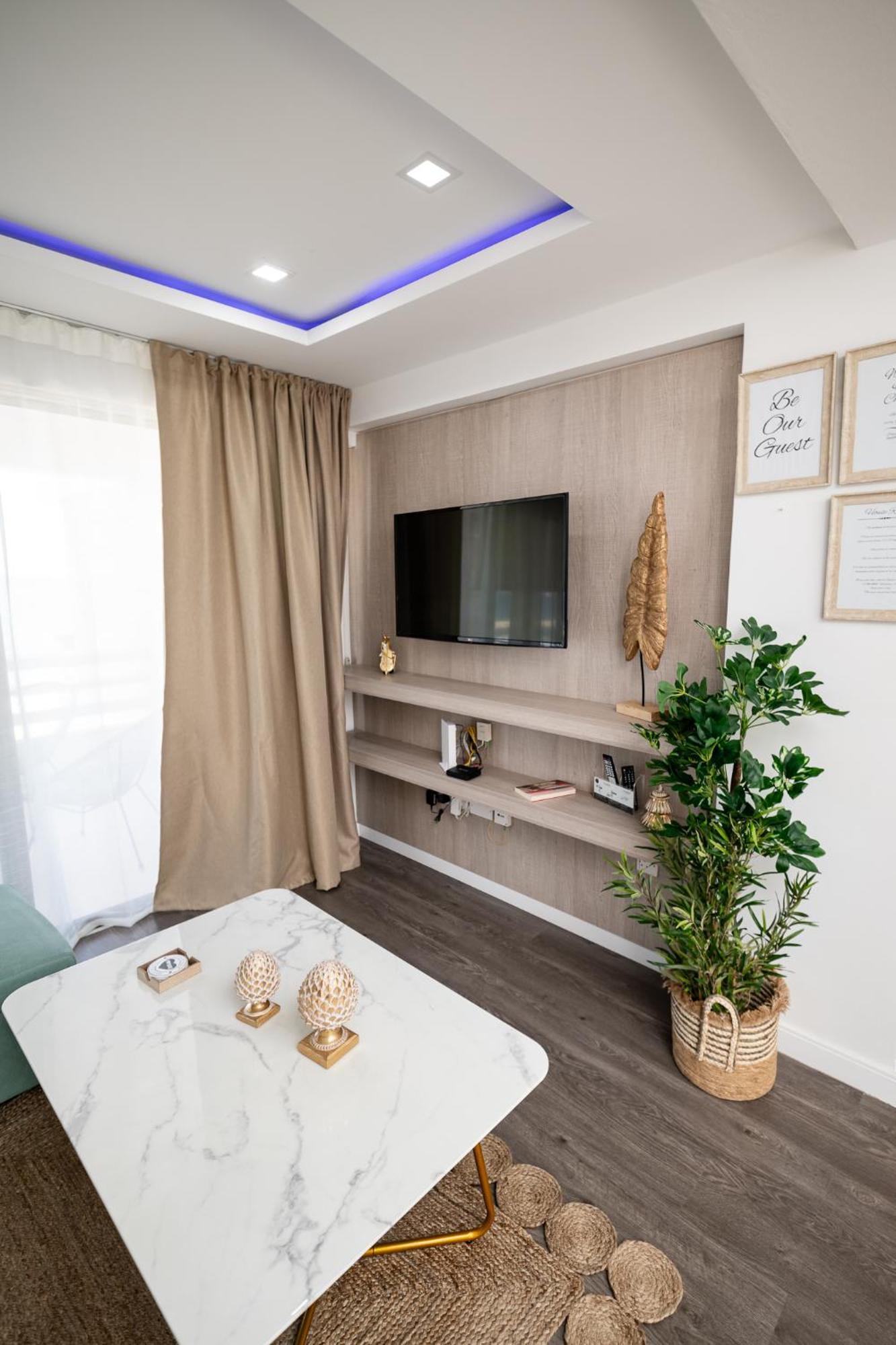 לרנקה Lazuli Beachfront Sea View Ap144 מראה חיצוני תמונה